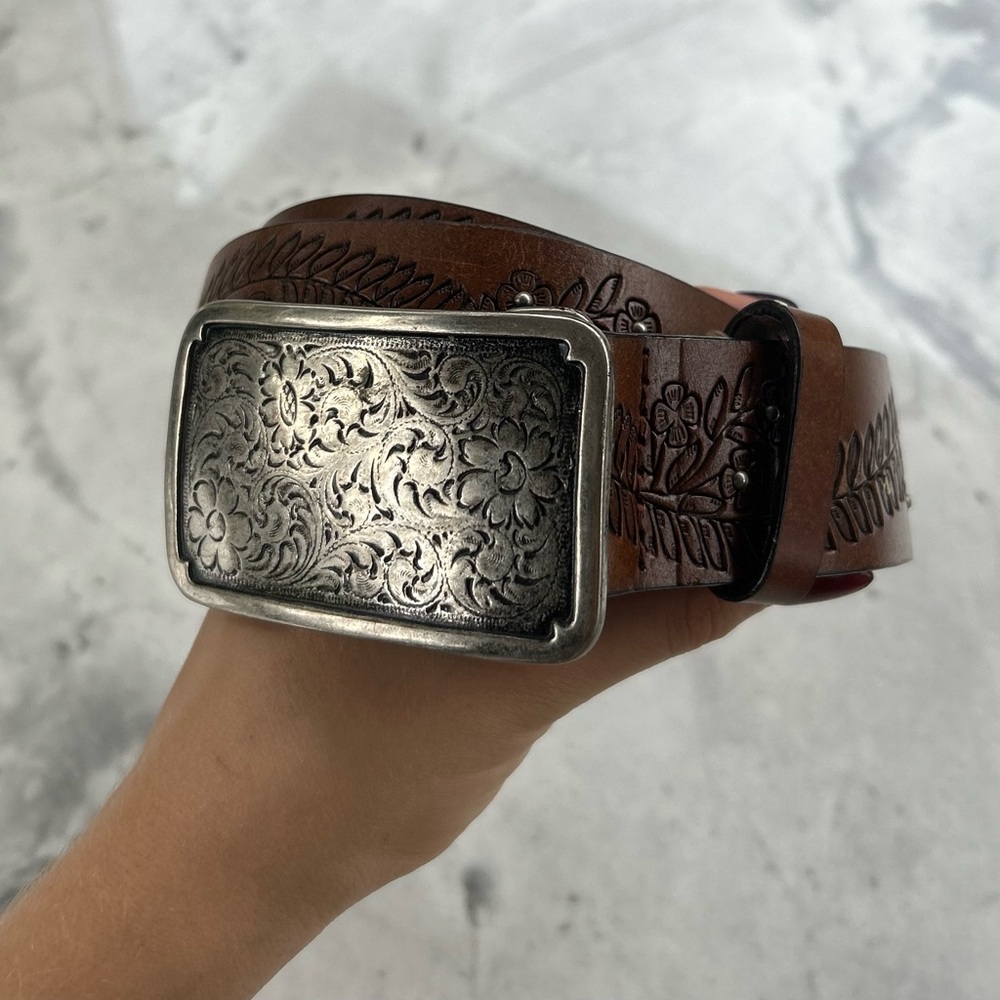 Unbranded Buckle Belt